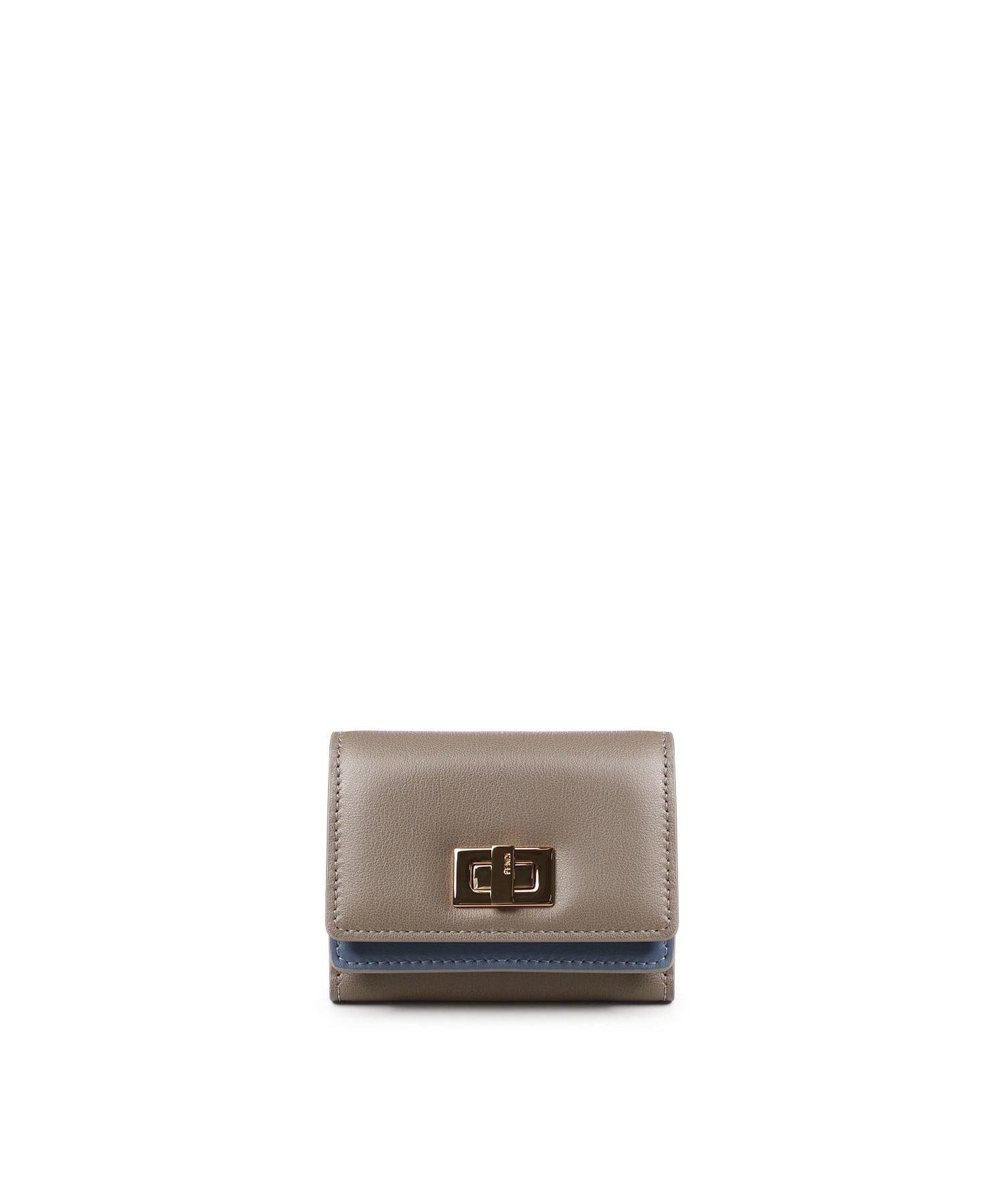 Portafoglio Small Trifold Fendi Way in pelle 8M0555 AWR7F1WVB FENDI 