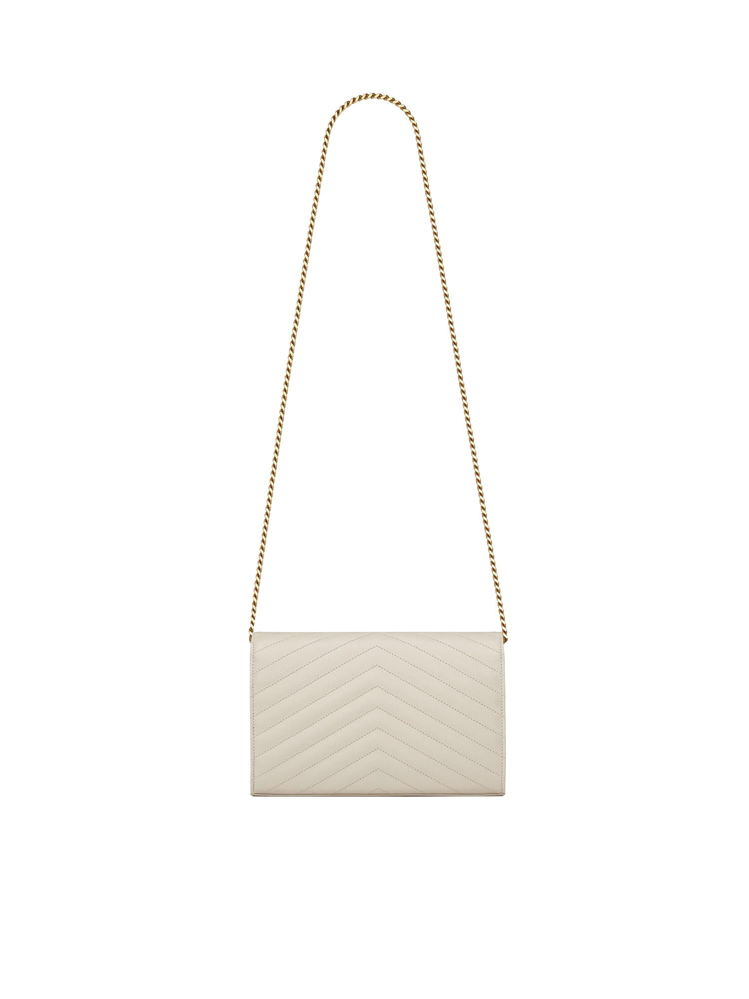 Pochette con catena Cassandre in pelle grain de poudre 377828 BOW019207 SAINT LAURENT 