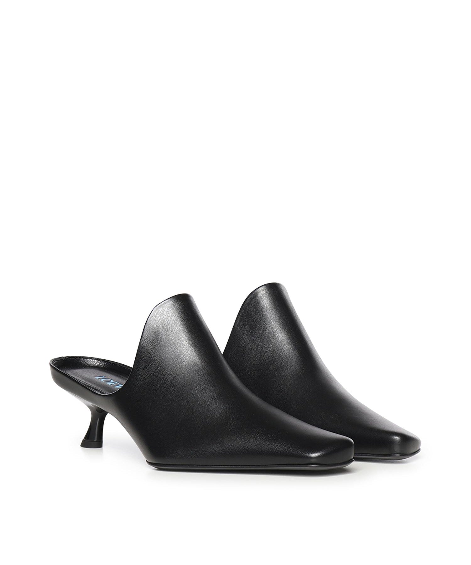 Mule Emily in pelle L814379X67 1100 LOEWE 
