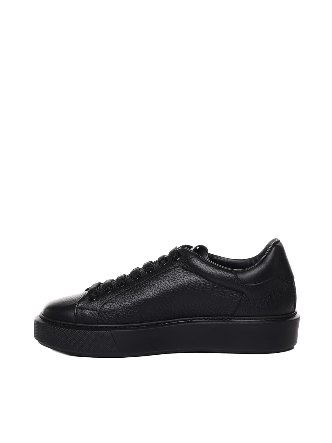 Sneakers Fire1 in pelle<BR/> FIRE 1 TOTALBLACK GIULIANO GALIANO 