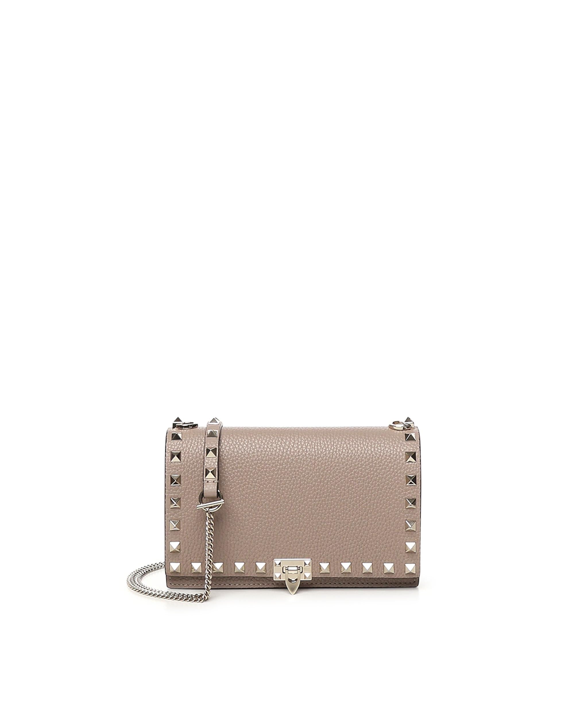 Mini bag con catena Rockstud in vitello granato 8W2P0Y59 VSHP45 VALENTINO GARAVANI 