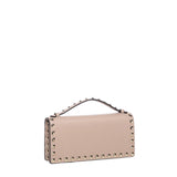 Portafoglio con catena Rockstud in vitello 7W2P0AK2 VSHP45 VALENTINO GARAVANI 