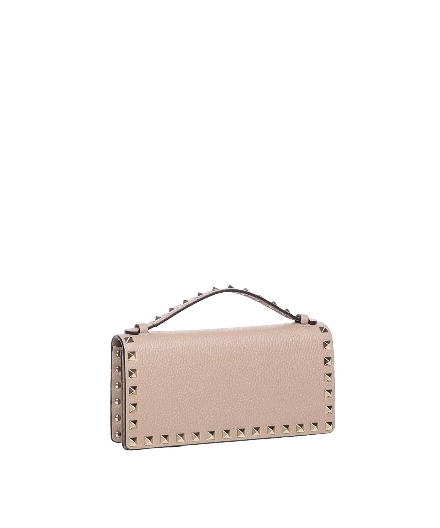 Portafoglio con catena Rockstud in vitello 7W2P0AK2 VSHP45 VALENTINO GARAVANI 
