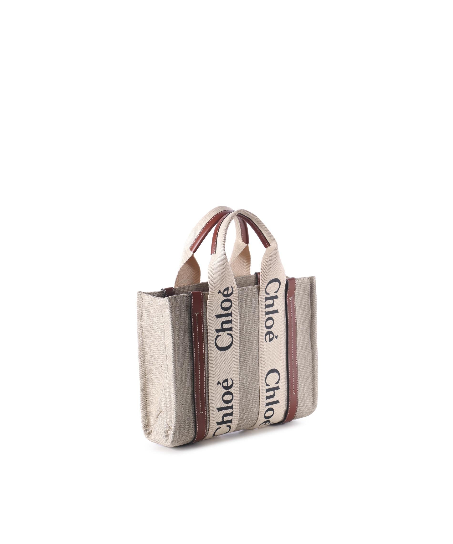 Tote bag piccola Woody in lino CHC22AS397I26 90U CHLOÉ 