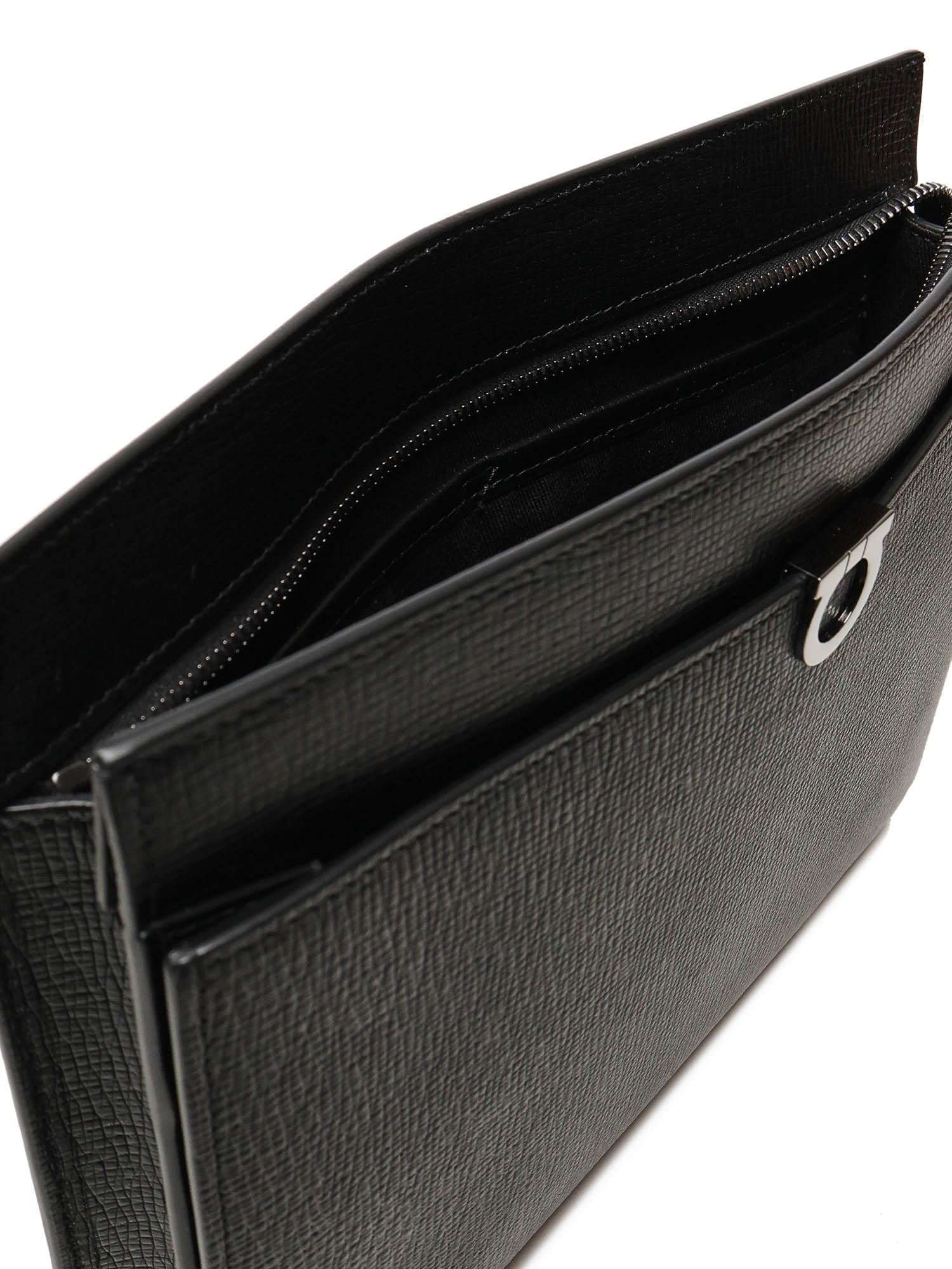 Pouch Gancini 241809 786399001 FERRAGAMO 