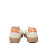 Sneakers V-82<BR/> VE3320758  VEJA 
