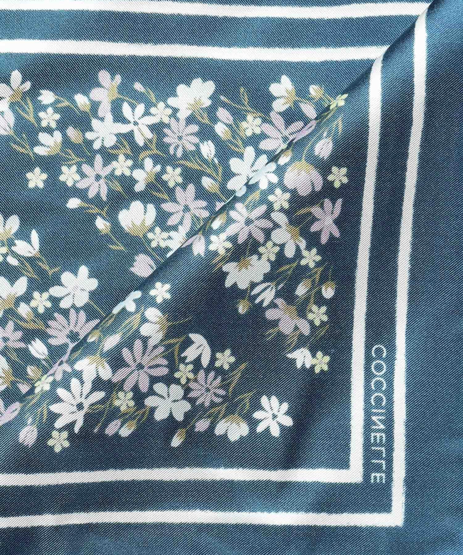 Foulard in seta con stampa E7UYE390101 M16 COCCINELLE 