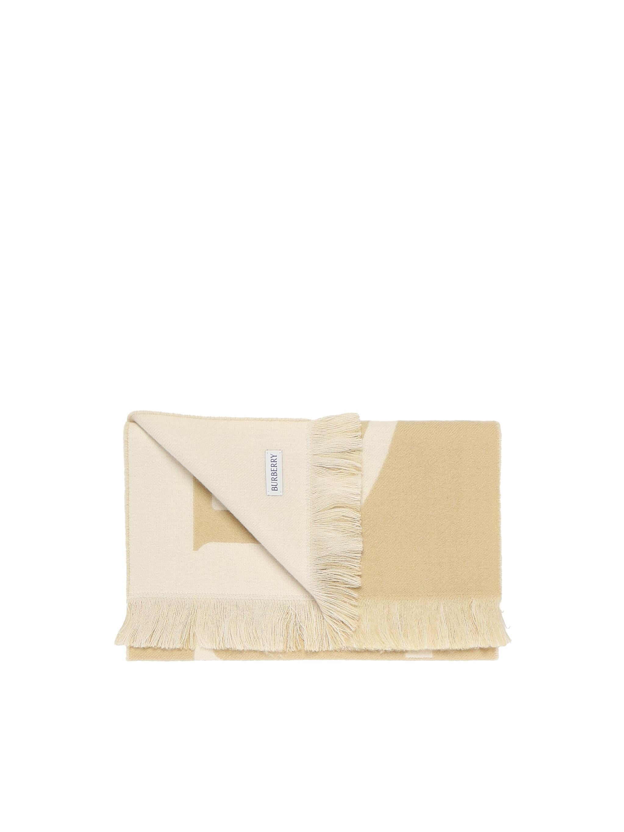 Sciarpa reversibile "B Shield" 8109562 A2021 BURBERRY 