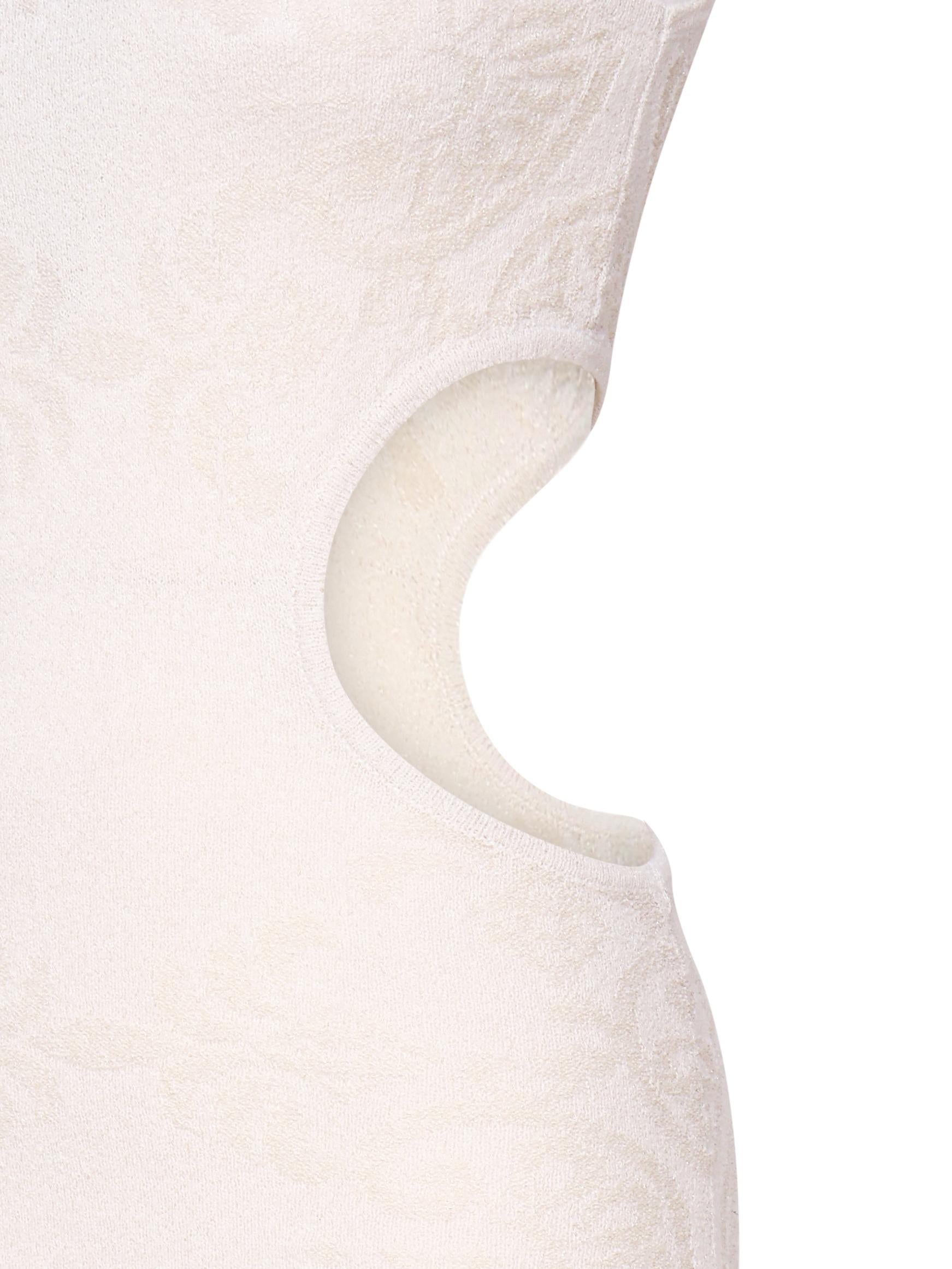Abito lungo aderente con cut-out sul fianco VSKD05044 -V1 INSPIRED BY AKEP 