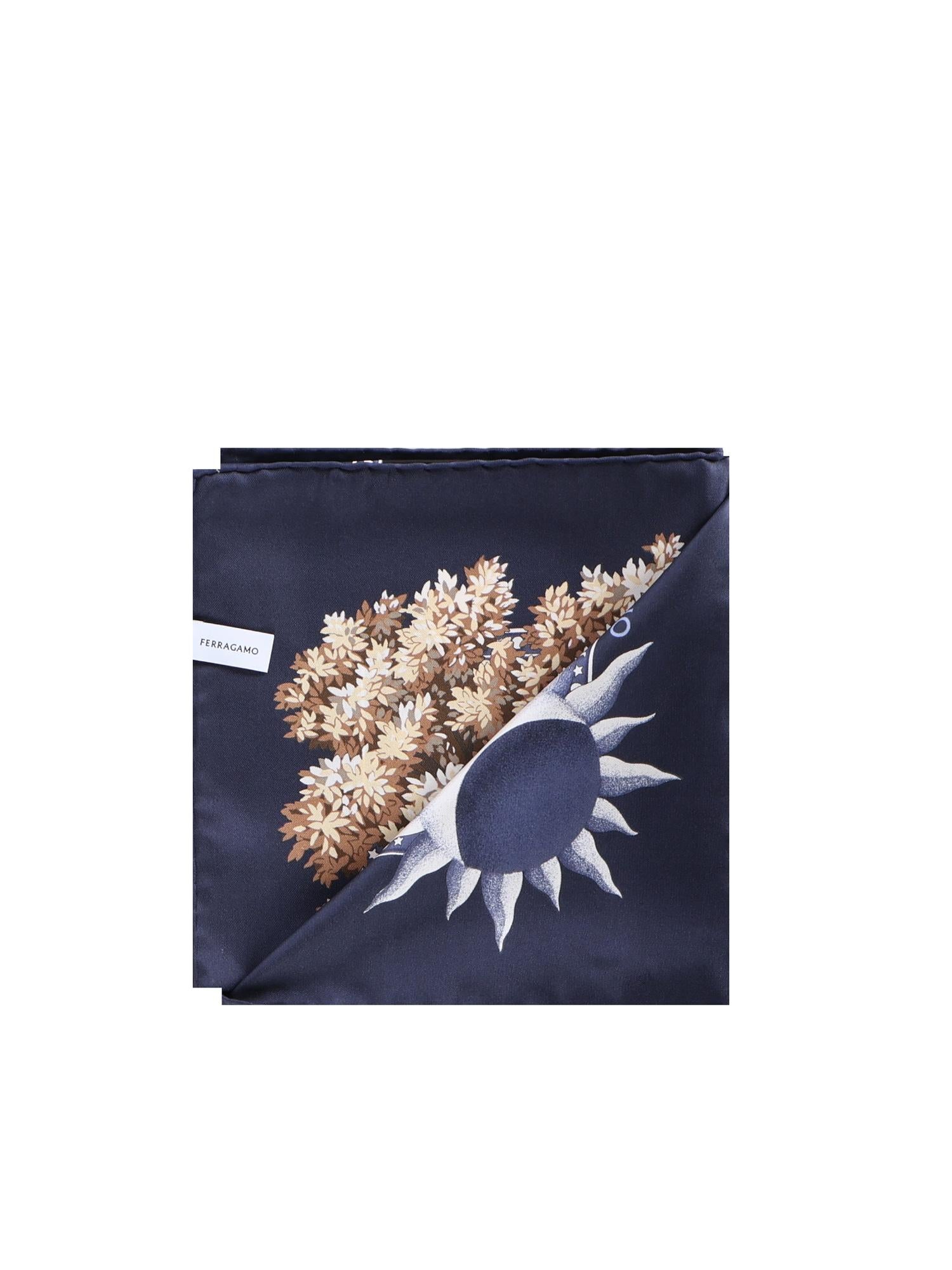 Foulard in seta con stampa 310184 775495002 FERRAGAMO 