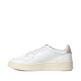 Sneakers in pelle con talloncino a contrasto effetto metallizzato AULW LL16 AUTRY 