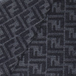 Sciarpa in maglia con motivo FF all-over FXS830 AS6LF1Q3B FENDI 