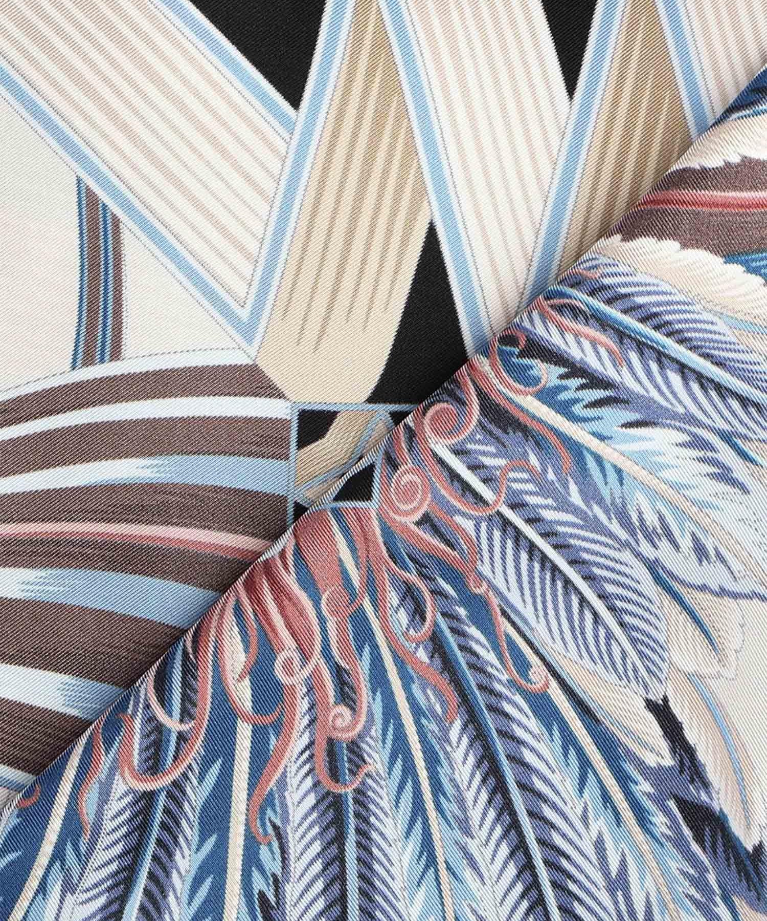 Foulard in seta con stampa 310216 785341004 FERRAGAMO 