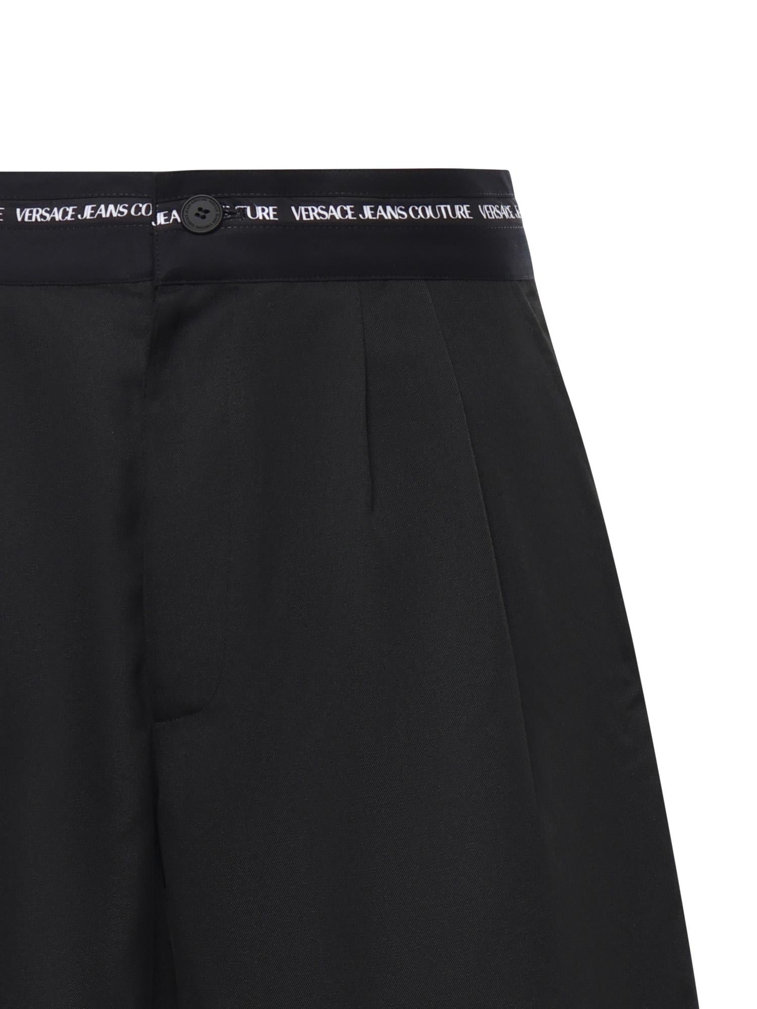 Bermuda con logo 80GAD119 N0645899 VERSACE JEANS COUTURE 