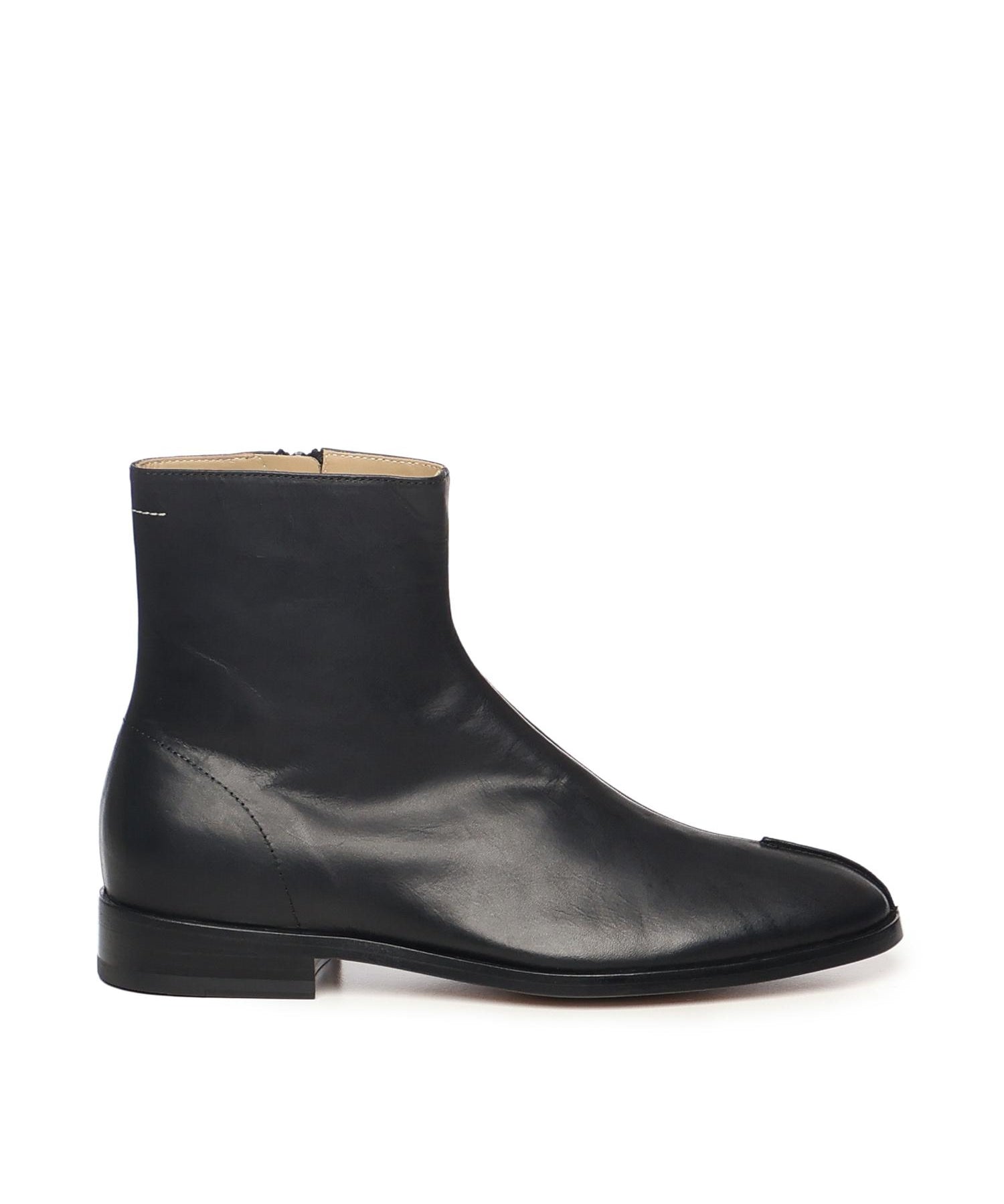 Stivaletto in pelle con dettaglio stitch-out SH1WU0011 P5000T8013 MM6 Maison Margiela 