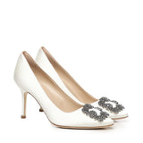 Décolleté Hangisi con fibbia gioiello in raso bianco 9XX0663 1309 MANOLO BLAHNIK 