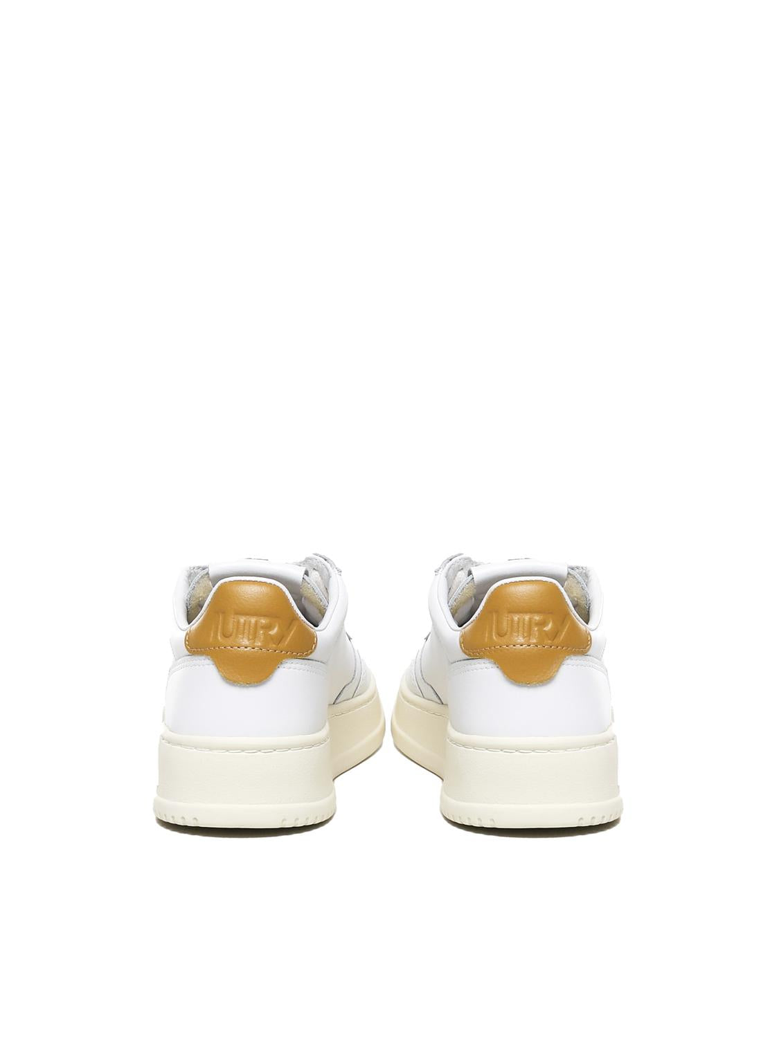 Sneakers Medalist in cowskin AULW LL70 AUTRY 