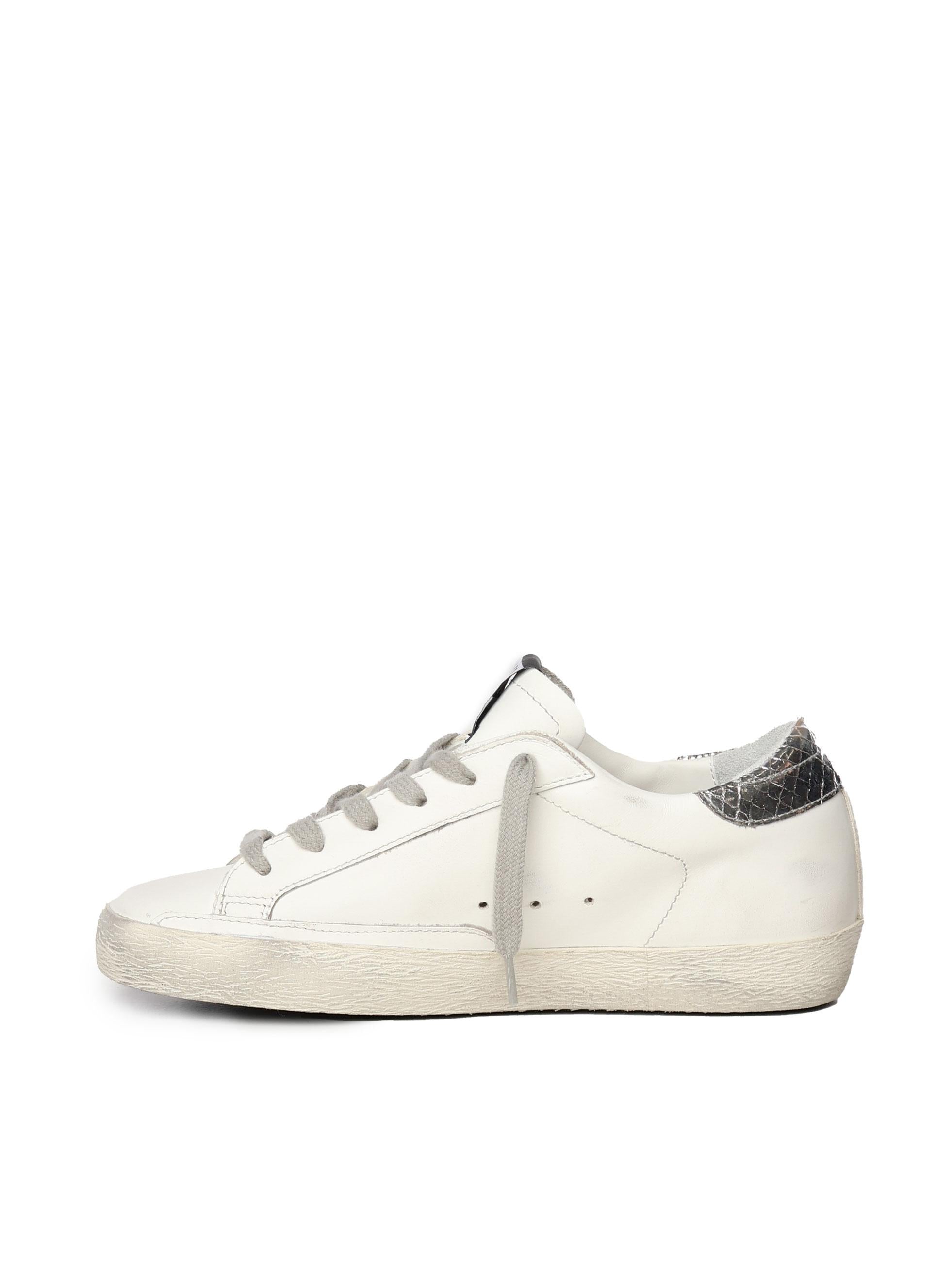Sneakers Superstarcon effetto vissuto GWF00101 F00086110417 GOLDEN GOOSE 