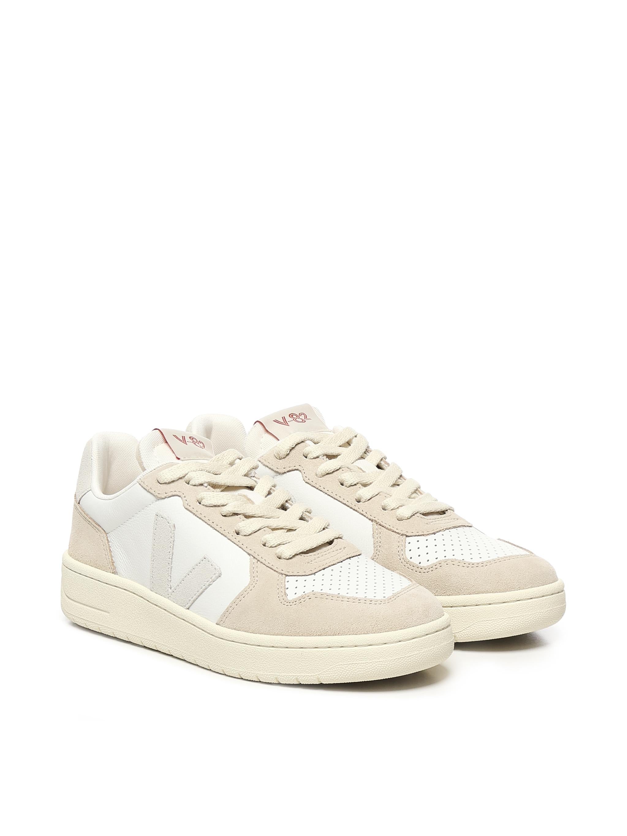 Sneakers V-82 VE3320756  VEJA 