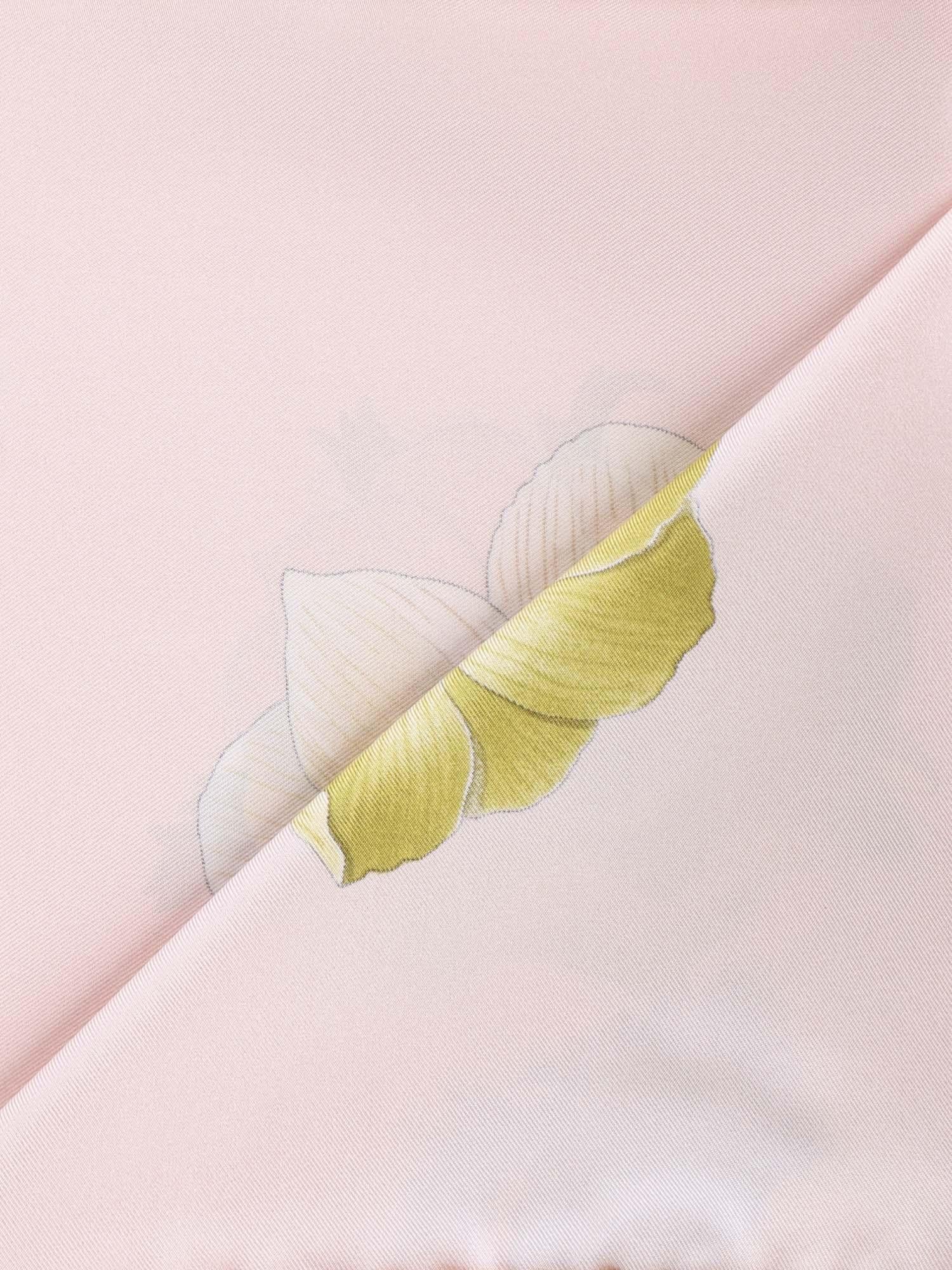 Foulard in seta stampa Anemone 310175 786602006 FERRAGAMO 