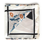Foulard in seta con stampa E7UY3380101 M40 COCCINELLE 