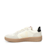 Sneakers V-82 VE3320759  VEJA 