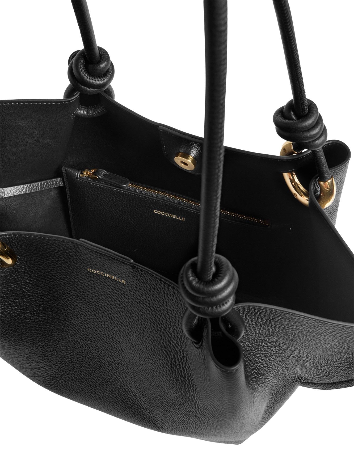 Borsa Finn medium in pelle E1U07110201 001 COCCINELLE 