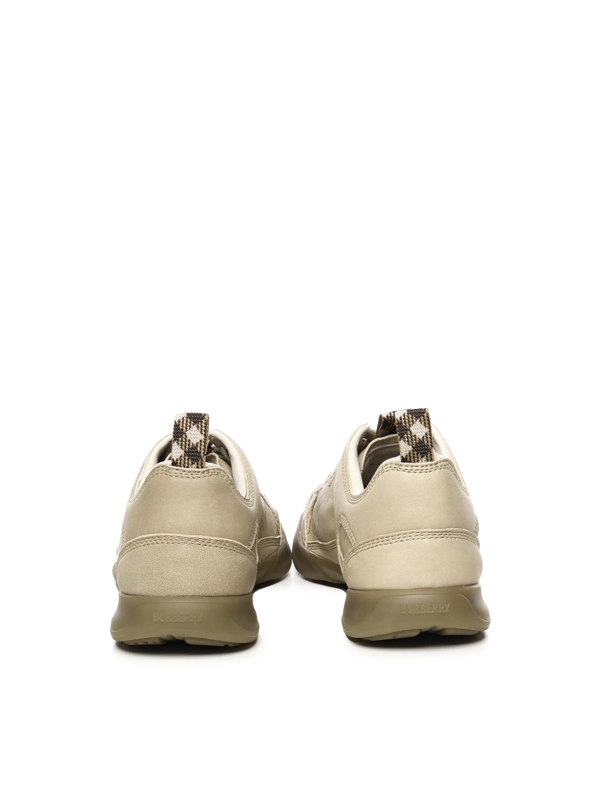 Sneaker Matrix in pelle 8108456 C2580 BURBERRY 