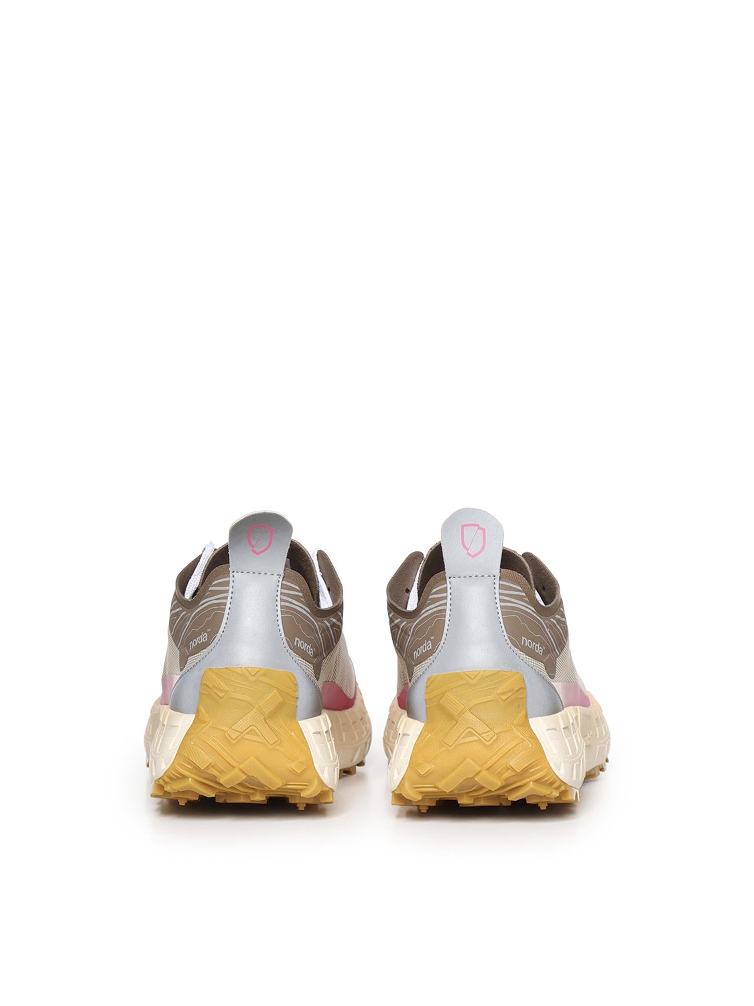 Sneakers trail running 001A<BR/> NR001AM SKY NORDA 