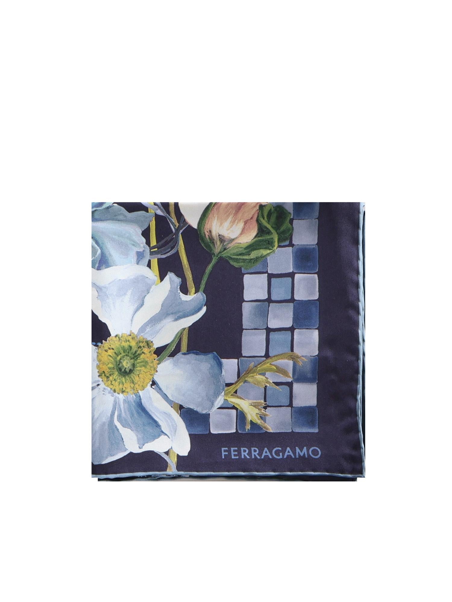 Foulard in seta con stampa 310207 785306004 FERRAGAMO 